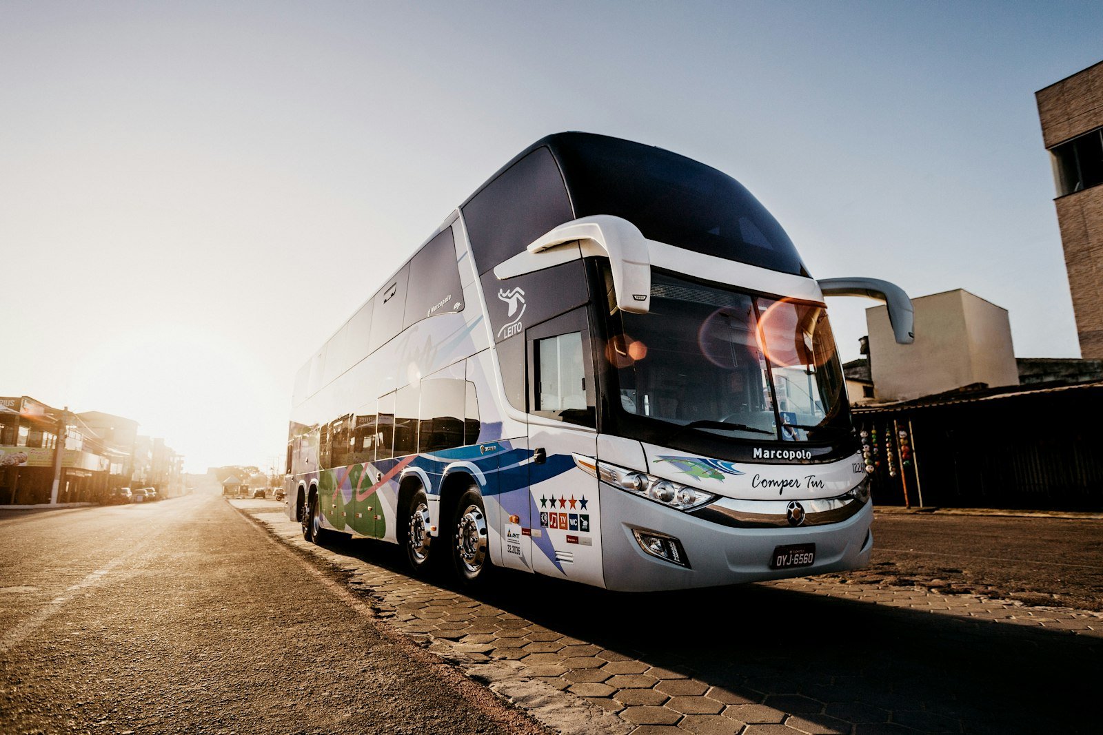 Ônibus semi-leito 46 lugares — M.RAMOS em Curitiba